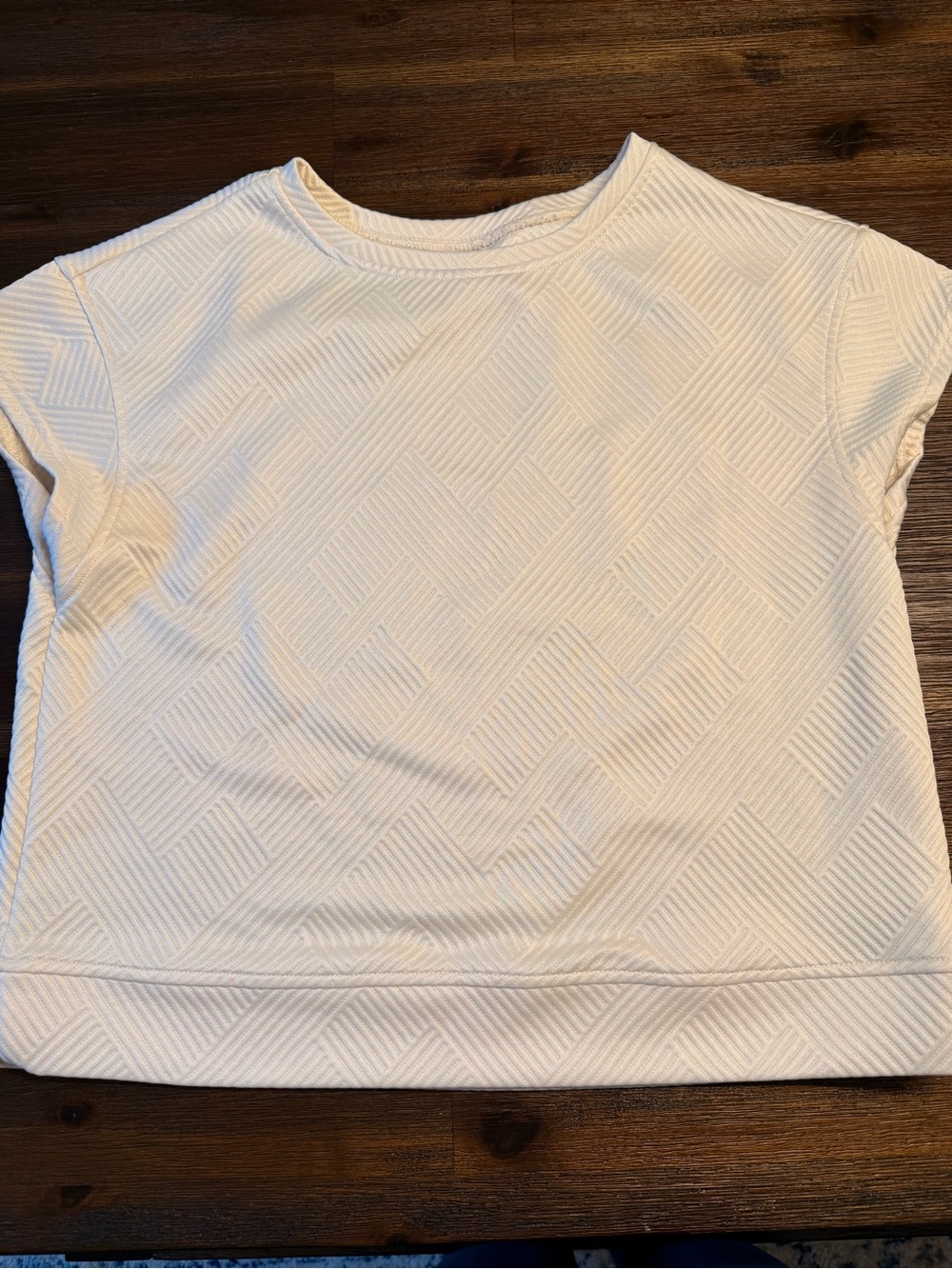 Women's Cream Textured Short Set - Picture 2 of 6
